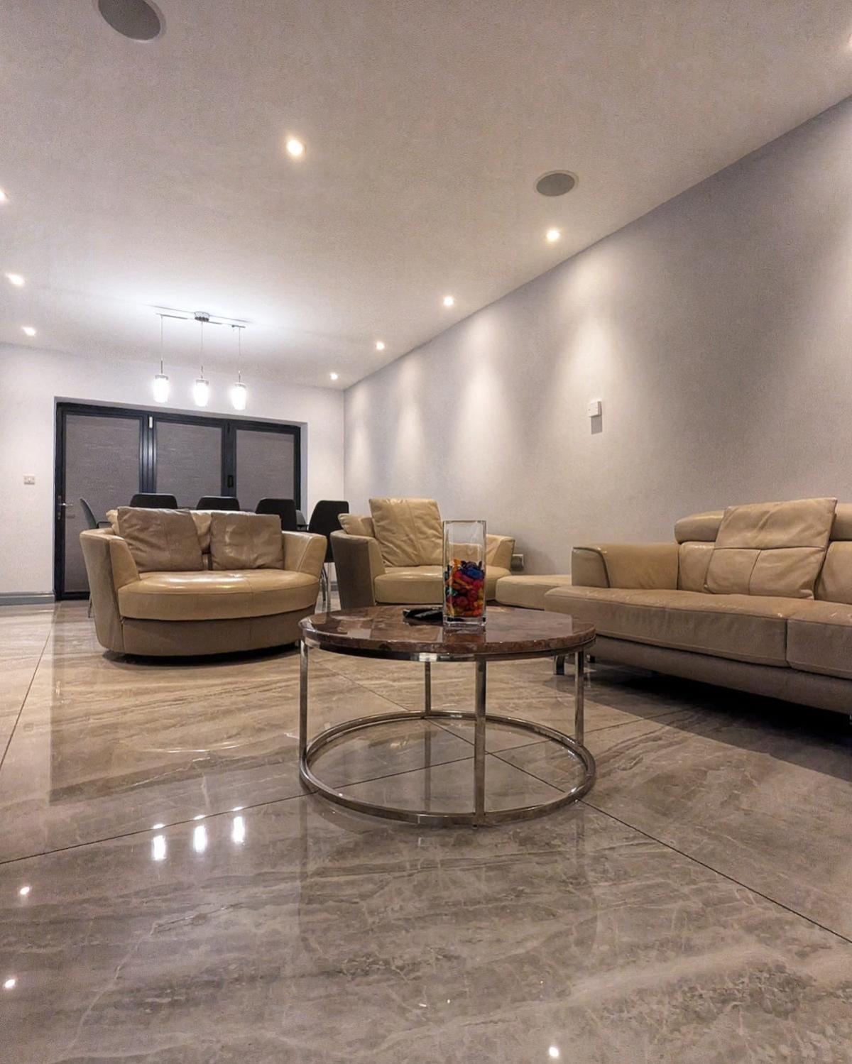 Beautiful 5 Bedroom Home Sleeps 12 People In Манчестер Екстер'єр фото